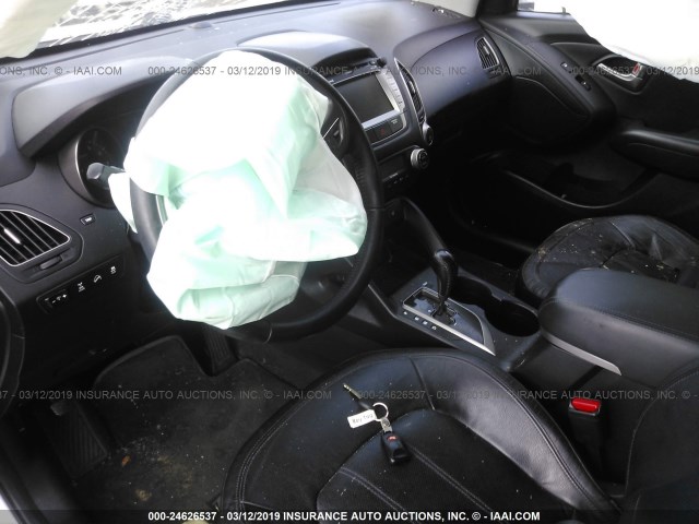 KM8JUCAC4AU106444 - 2010 HYUNDAI TUCSON GLS/LIMITED ვერცხლისფერი ფოტო 5