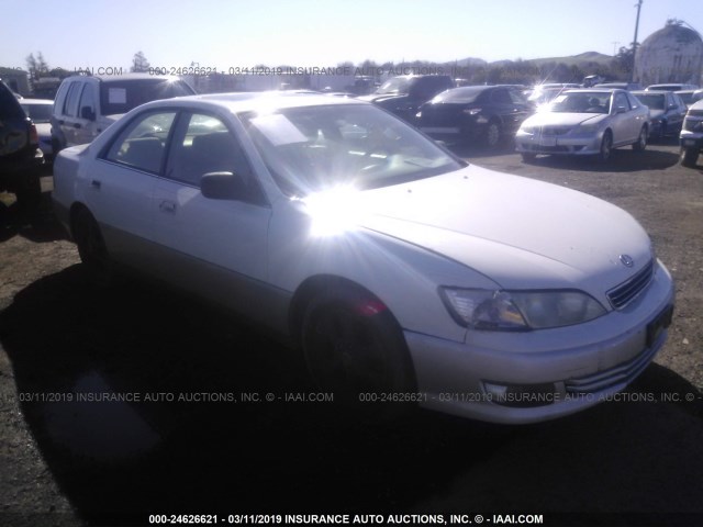 JT8BF28G810310787 - 2001 LEXUS ES 300 WHITE photo 1