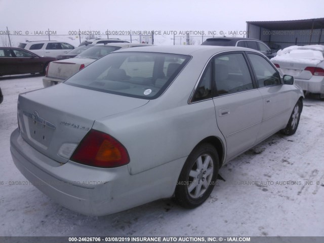 4T1BF28B22U208509 - 2002 TOYOTA AVALON XL/XLS SILVER photo 4