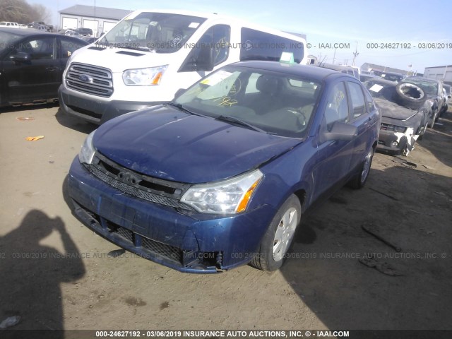 1FAHP34N48W243945 - 2008 FORD FOCUS S/SE BLUE photo 2