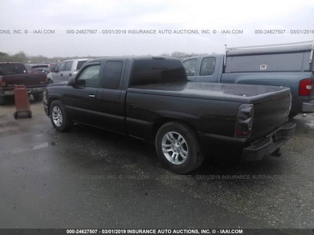 2GCEC19T241435466 - 2004 CHEVROLET SILVERADO C1500 GRAY photo 3