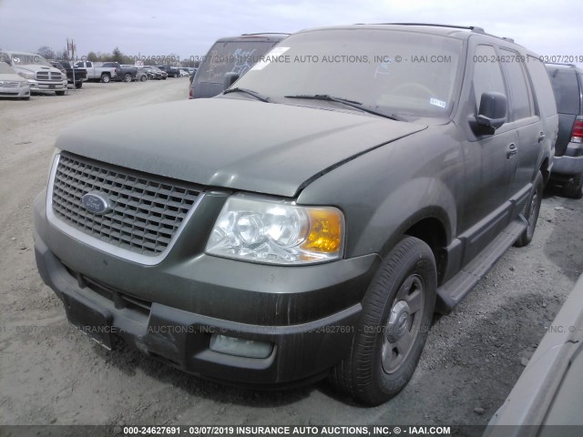 1FMRU15W34LB20342 - 2004 FORD EXPEDITION XLT GREEN photo 2