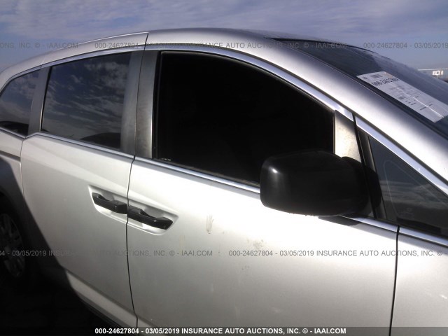 5FNRL5H25DB077651 - 2013 HONDA ODYSSEY LX SILVER photo 6