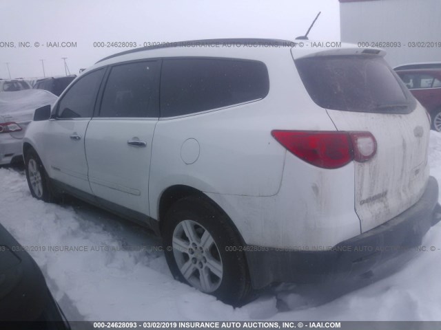 1GNEV23D49S162191 - 2009 CHEVROLET TRAVERSE LT WHITE photo 3