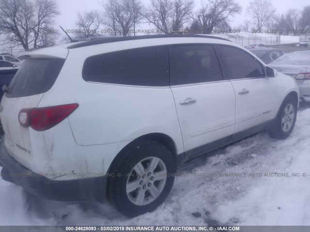 1GNEV23D49S162191 - 2009 CHEVROLET TRAVERSE LT WHITE photo 4