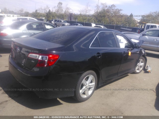 4T1BF1FK9DU294417 - 2013 TOYOTA CAMRY L/SE/LE/XLE 黑色 照片 4