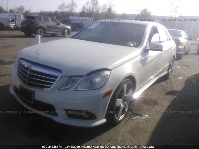 WDDHF5GB5BA445231 - 2011 MERCEDES-BENZ E 350 WHITE photo 2