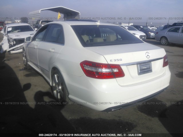 WDDHF5GB5BA445231 - 2011 MERCEDES-BENZ E 350 WHITE photo 3