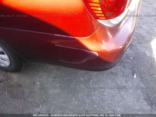 4T1BE32K85U070514 - 2005 TOYOTA CAMRY LE/XLE/SE BURGUNDY photo 6