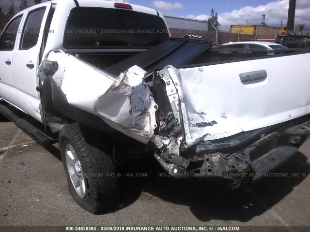 3TMLU4EN2EM146031 - 2014 TOYOTA TACOMA DOUBLE CAB 白色 照片 6