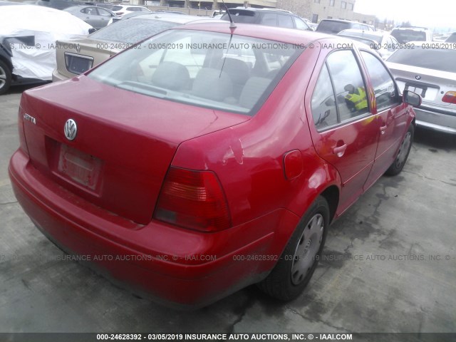 3VWRC29M0XM025968 - 1999 VOLKSWAGEN JETTA GL RED photo 4