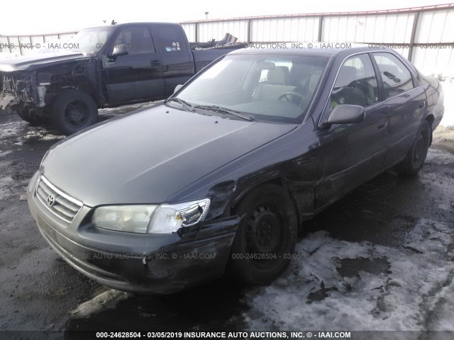 JT2BG22K4Y0509138 - 2000 TOYOTA CAMRY CE/LE/XLE GRAY photo 2