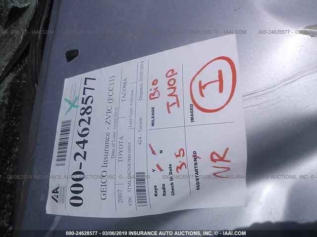 3TMLU42NX7M010995 - 2007 TOYOTA TACOMA DOUBLE CAB 银色 照片 7