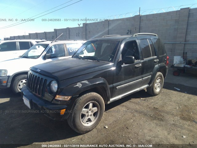 1J4GL38K35W678558 - 2005 JEEP LIBERTY RENEGADE BLACK photo 2