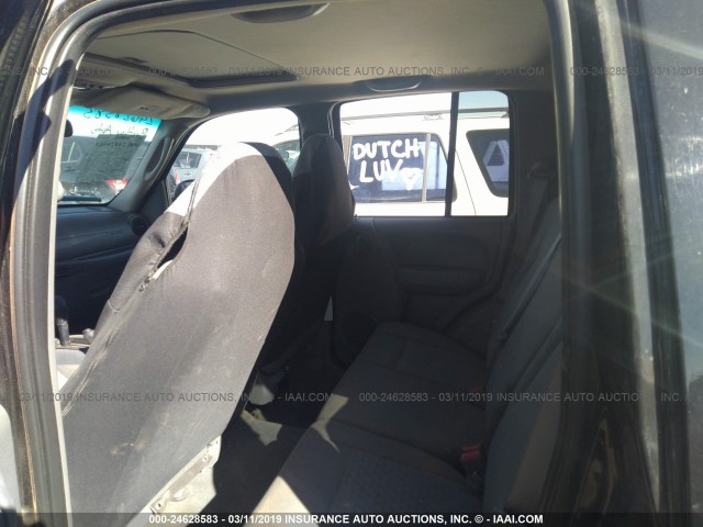 1J4GL38K35W678558 - 2005 JEEP LIBERTY RENEGADE BLACK photo 8