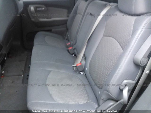 1GNLVFED1AJ207058 - 2010 CHEVROLET TRAVERSE LT SILVER photo 8