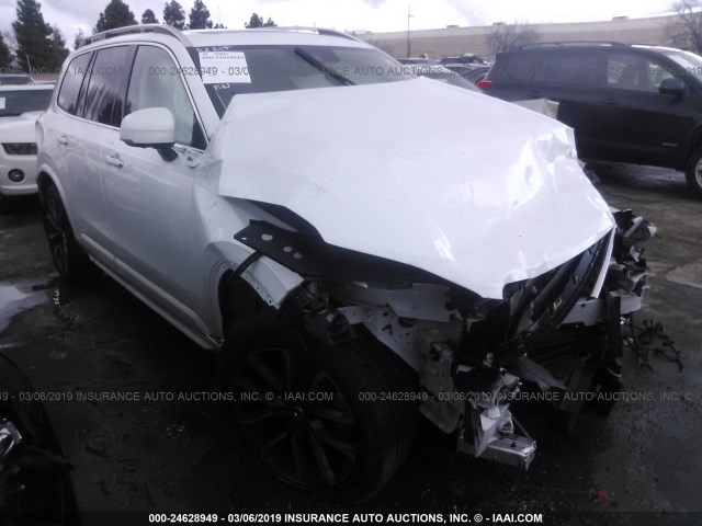 YV4A22PK9J1329208 - 2018 VOLVO XC90 T6 WHITE photo 1