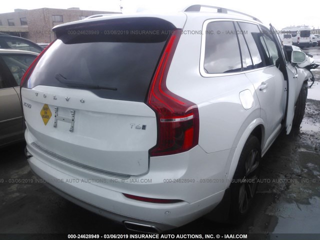 YV4A22PK9J1329208 - 2018 VOLVO XC90 T6 WHITE photo 4