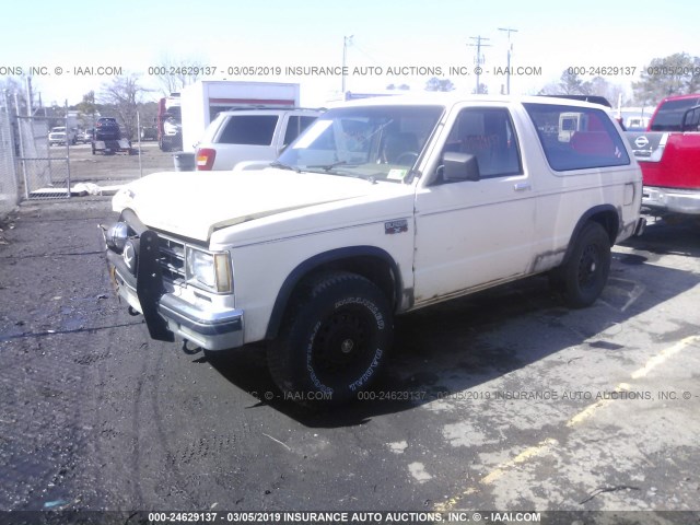 1GNCT18R0J0115476 - 1988 CHEVROLET BLAZER S10 CREAM photo 2