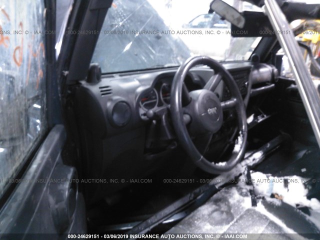 1J8GA591X7L138974 - 2007 JEEP WRANGLER SAHARA BLACK photo 5