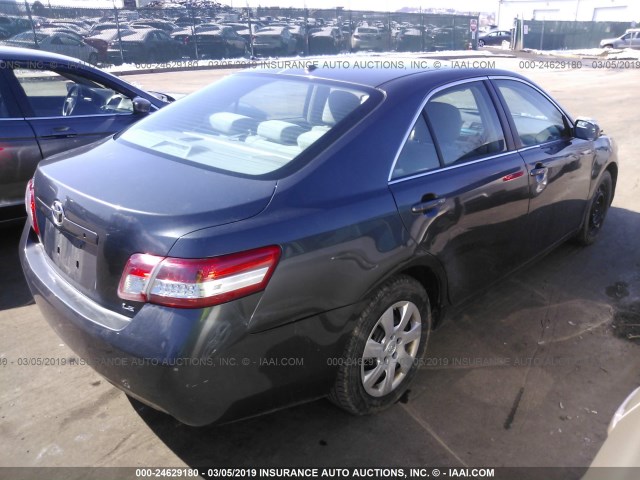 4T1BF3EK3AU042462 - 2010 TOYOTA CAMRY SE/LE/XLE 灰色 照片 4