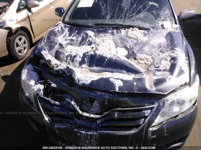 4T1BF3EK3AU042462 - 2010 TOYOTA CAMRY SE/LE/XLE 灰色 照片 6