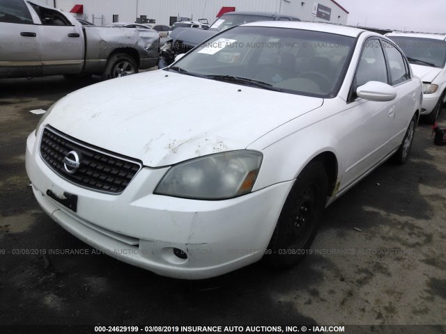 1N4AL11D45C155763 - 2005 NISSAN ALTIMA S/SL WHITE photo 2