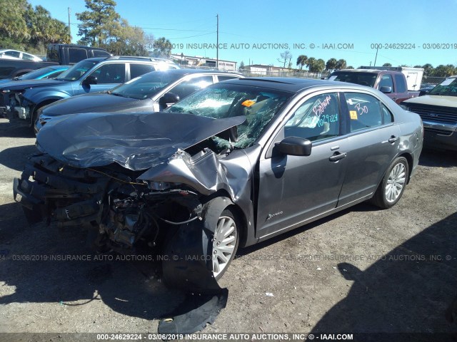 3FADP0L3XAR245060 - 2010 FORD FUSION HYBRID GRAY photo 2