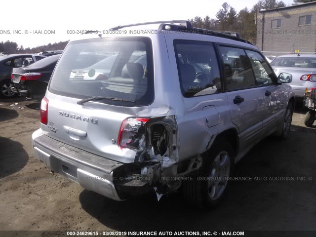 JF1SF65622H752185 - 2002 SUBARU FORESTER S SILVER photo 4