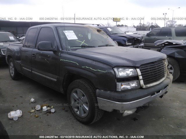 1GCEC19V05Z169424 - 2005 CHEVROLET SILVERADO C1500 GRAY photo 1