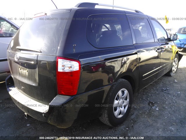 KNDMG4C37A6349570 - 2010 KIA SEDONA LX BLACK photo 4