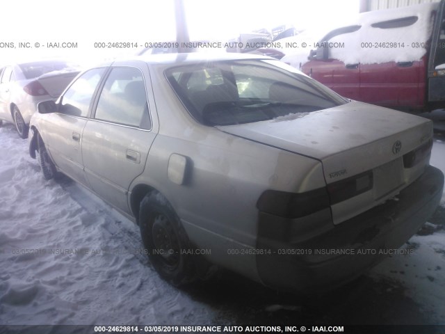 4T1BG22K4VU163471 - 1997 TOYOTA CAMRY CE/LE/XLE BROWN photo 3