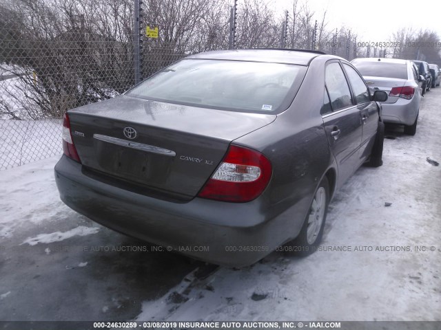 4T1BE32K03U775966 - 2003 TOYOTA CAMRY LE/XLE/SE GRAY photo 4