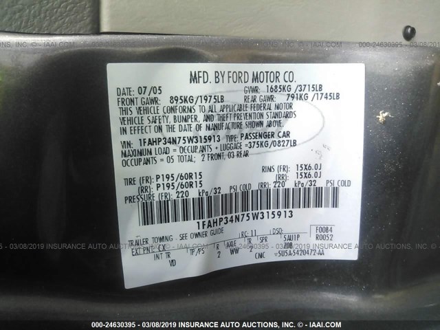 1FAHP34N75W315913 - 2005 FORD FOCUS ZX4 GRAY photo 9