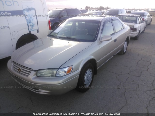 4T1BG22K0VU169588 - 1997 TOYOTA CAMRY CE/LE/XLE 金色 照片 2