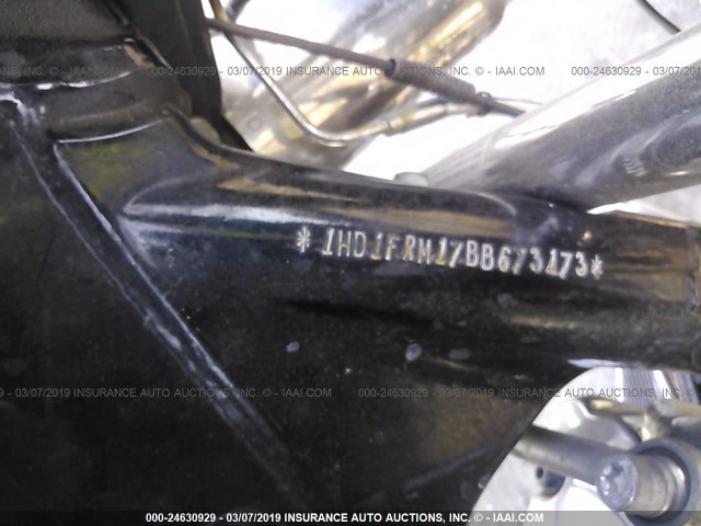 1HD1FRM17BB673173 - 2011 HARLEY-DAVIDSON FLHRC 黑色 照片 10