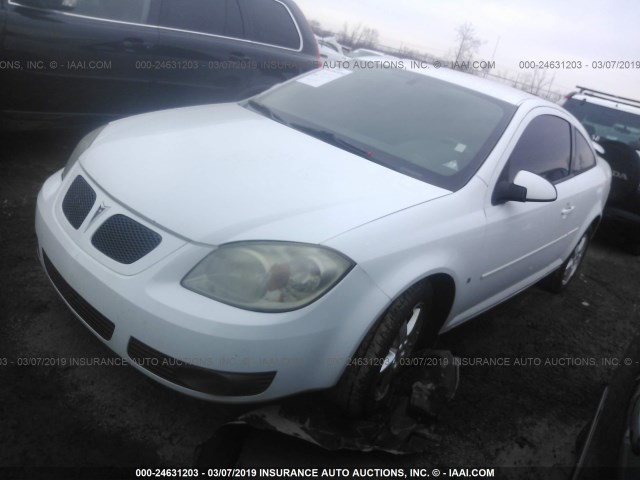 1G2AL15F477241922 - 2007 PONTIAC G5 WHITE photo 2