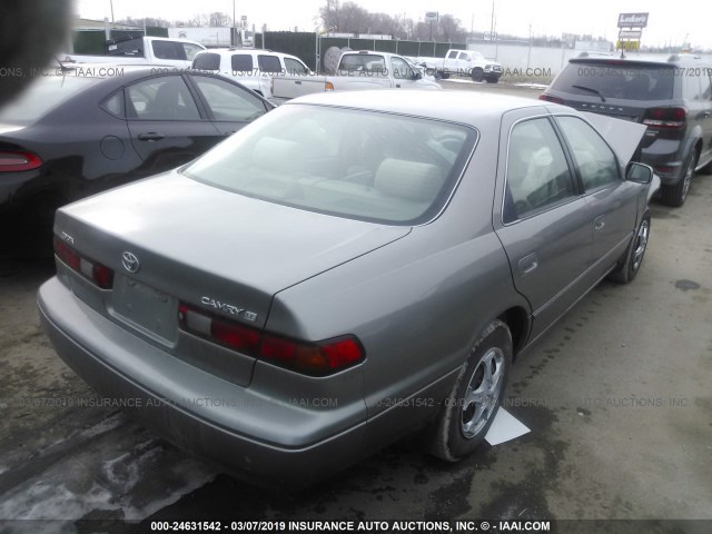 4T1BG22K8VU110532 - 1997 TOYOTA CAMRY CE/LE/XLE TAN photo 4