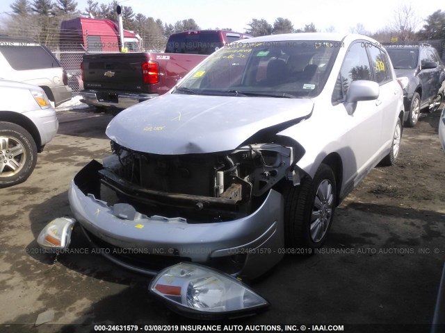 3N1BC13E47L440316 - 2007 NISSAN VERSA S/SL SILVER photo 2