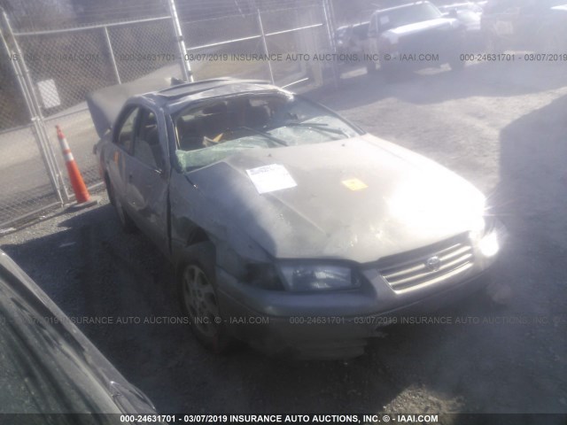 JT2BF22K0X0200347 - 1999 TOYOTA CAMRY LE/XLE Champagne photo 1