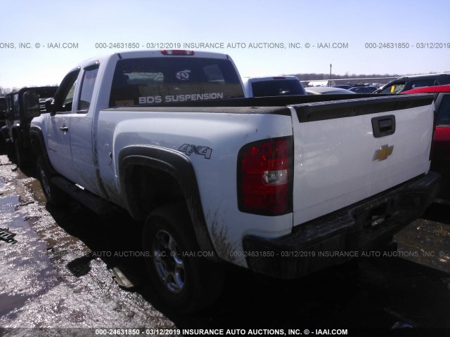 1GCRKSE73DZ172284 - 2013 CHEVROLET SILVERADO K1500 LT WHITE photo 3