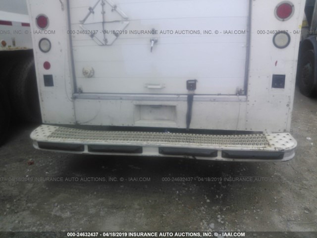 4UZA4FF44WC990868 - 1998 FREIGHTLINER CHASSIS M LINE WALK-IN VAN Unknown photo 7