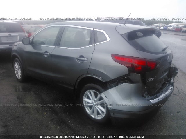 JN1BJ1CP4JW151767 - 2018 NISSAN ROGUE SPORT S/SV/SL GRAY photo 3