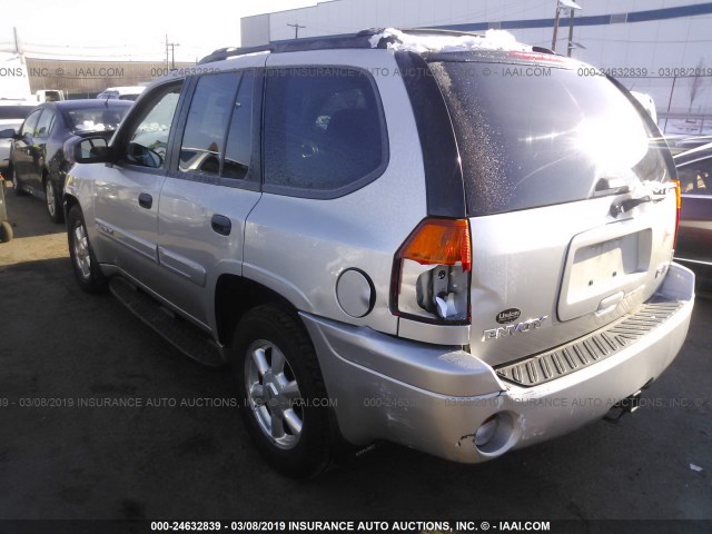 1GKDT13S652313162 - 2005 GMC ENVOY SILVER photo 3