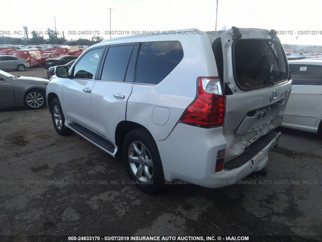 JTJBM7FX3B5021437 - 2011 LEXUS GX WHITE photo 3