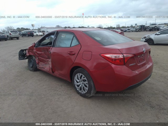 5YFBURHEXHP646374 - 2017 TOYOTA COROLLA L/LE/XLE/SE/XSE RED photo 3