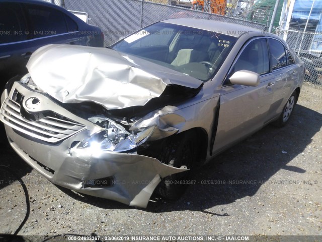 4T1BE46K58U212483 - 2008 TOYOTA CAMRY CE/LE/XLE/SE GRAY photo 2