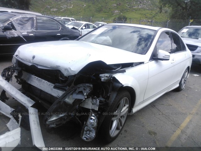 WDDGF4HB2DR297404 - 2013 MERCEDES-BENZ C 250 WHITE photo 2