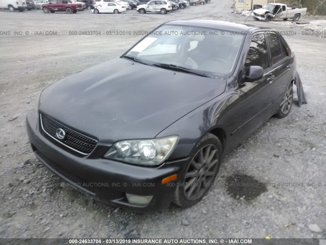 JTHBD192940090406 - 2004 LEXUS IS 300 GRAY photo 2