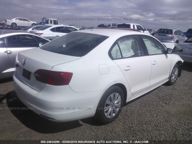 3VW2K7AJ2DM267899 - 2013 VOLKSWAGEN JETTA S WHITE photo 4